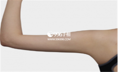 ���峤ë��Ӱ������������һ�����˽�һ��