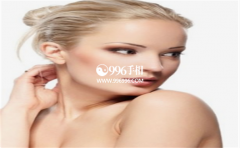 С�۾�Ů���Ը���ʵ�����ȴ��۾���Ů����