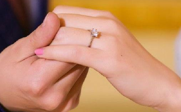 �������͵���������ͼ���ȫ�л�ӵ�����µ�����