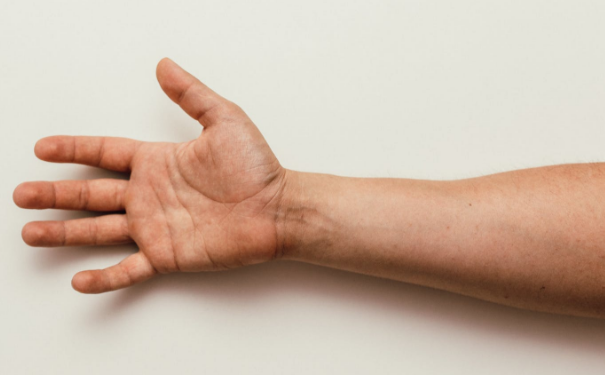 <b>����ͼ���ȫ�������ߵ�����</b>