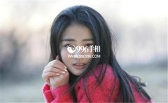 ���������������������������Щ���������