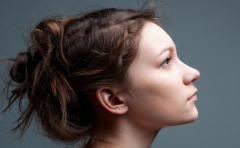 �Ӳ�������һ���˵��Ը����