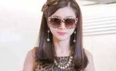 �������İݽ�Ů������������� ��Ľ���� ���¶���Ǯ�� 