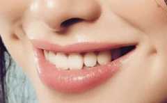 �����е�Ů�� Ц�������� ����Ҳ���� 