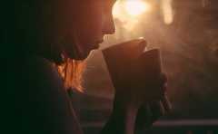 ����Ů�˿಻���Ե����� ������Ҳ׬����Ǯ ��������� 