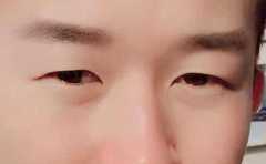 �����۵������Ը��º� ��Ů�˻�Ǯ����ˮ 