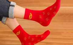 ��������γ�ϲ �����괩���ϲ������ 