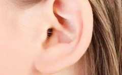 ���д�ƫ�Ƶ����� ��������Ů�˶��и� ���ζ���Ǯ 