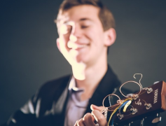 ���˸������೤ʲô��������������