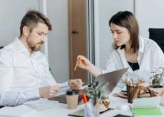 Ů����Ǯ�����೤ʲô����