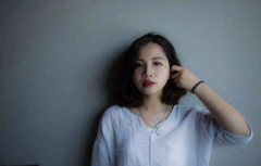 ������Ů���������Ʒ���