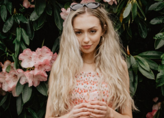 ���������Ը��ص�