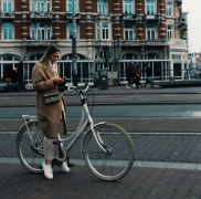 ������˭��Ǯ��