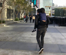 �ε����Ŷ������ѵĺ��� ̽Ѱ����ξ���������ʾ